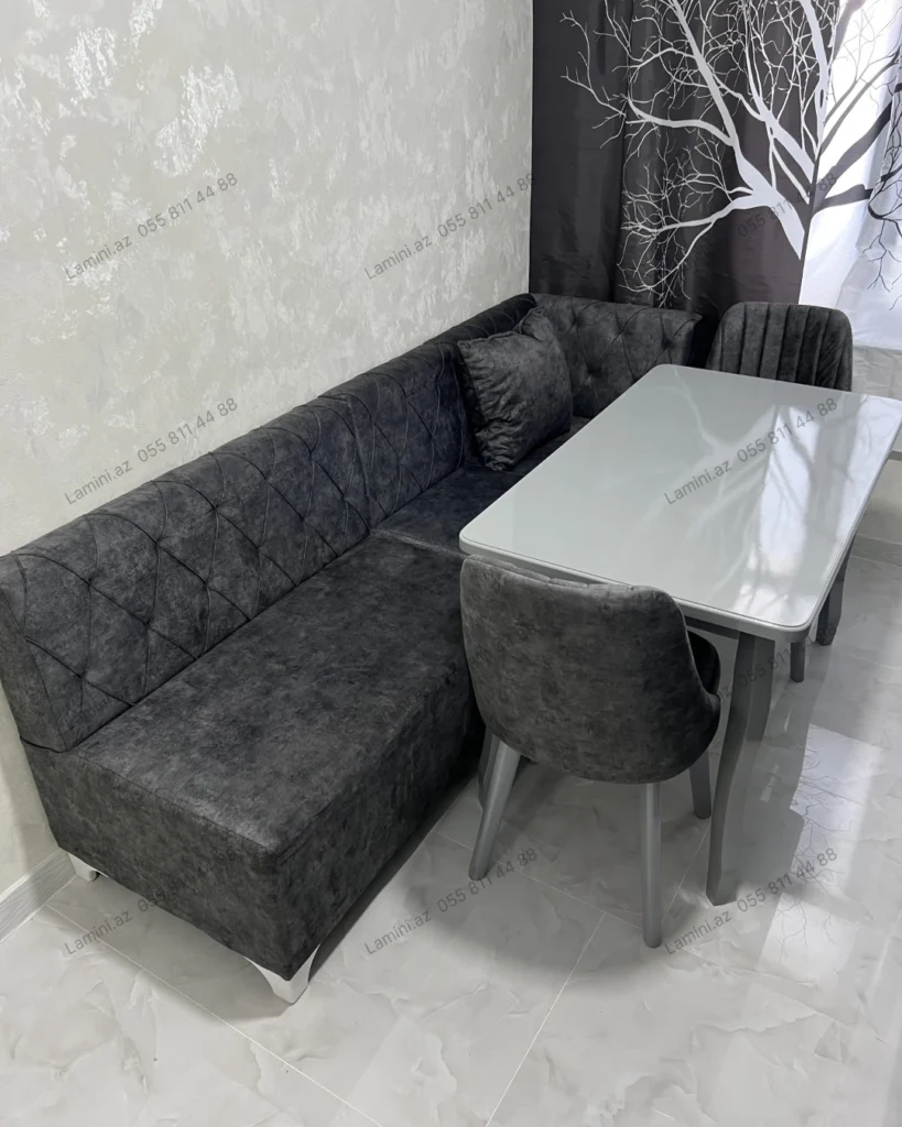 Künc Divan və Masa Dəsti