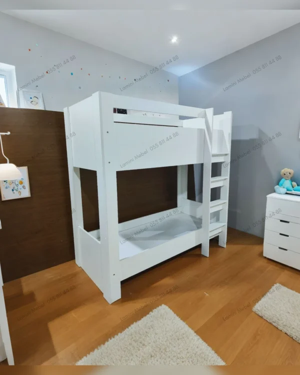 İki mərtəbəli Çarpayı