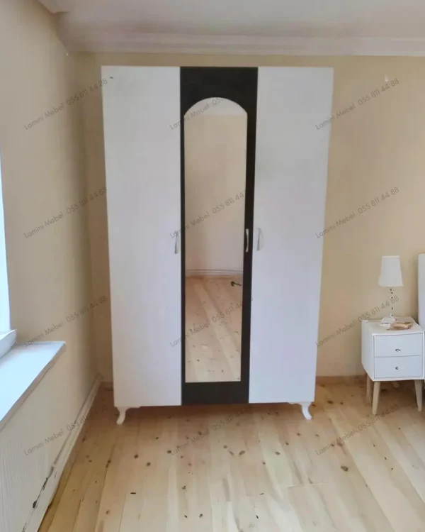 3 Qapılı Dolab