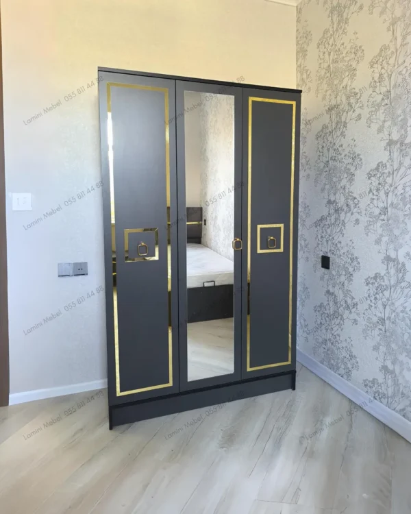 3 Qapılı Dolab