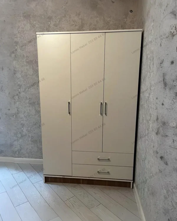 3 Qapılı Dolab